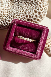 In Situ Jewelry - Oyster Ring in Gold