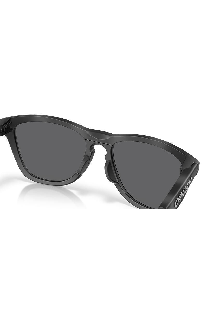 Frogskins™ Range XL with Prizm Black Polarized Lenses and Matte Tortoise Grey Smoke/Matte Black Frame - OO9503-0858