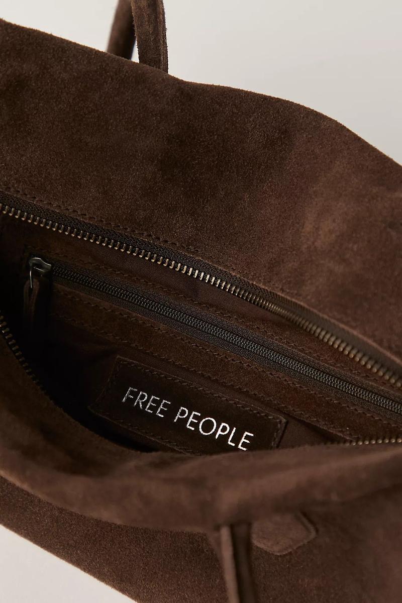 Free People - Sierra Suede Shoulder Bag in Chocolate