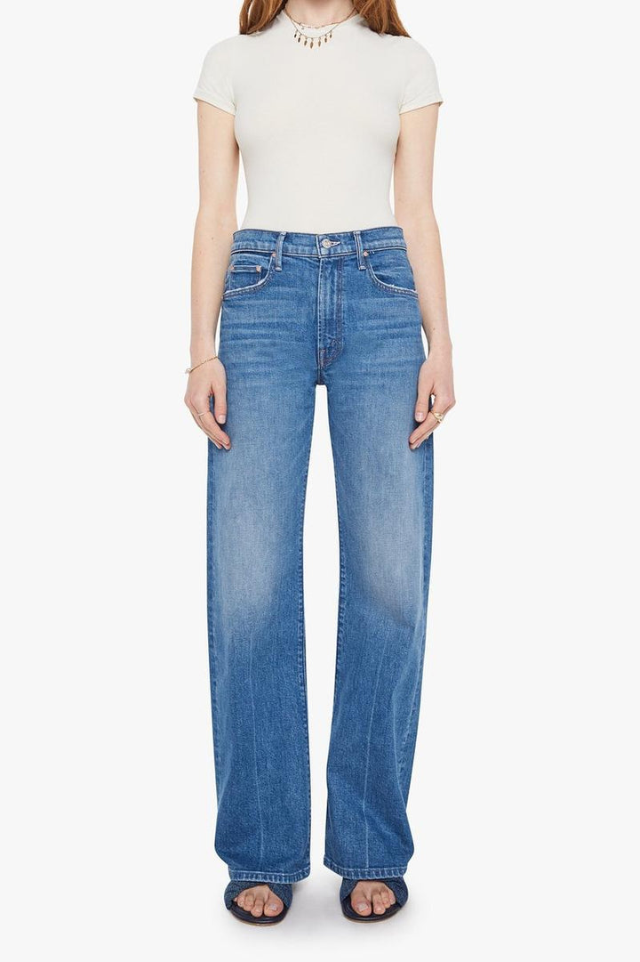 Mother Denim - The Mid Rise Lasso Sneak in Get Two Birds Stoned