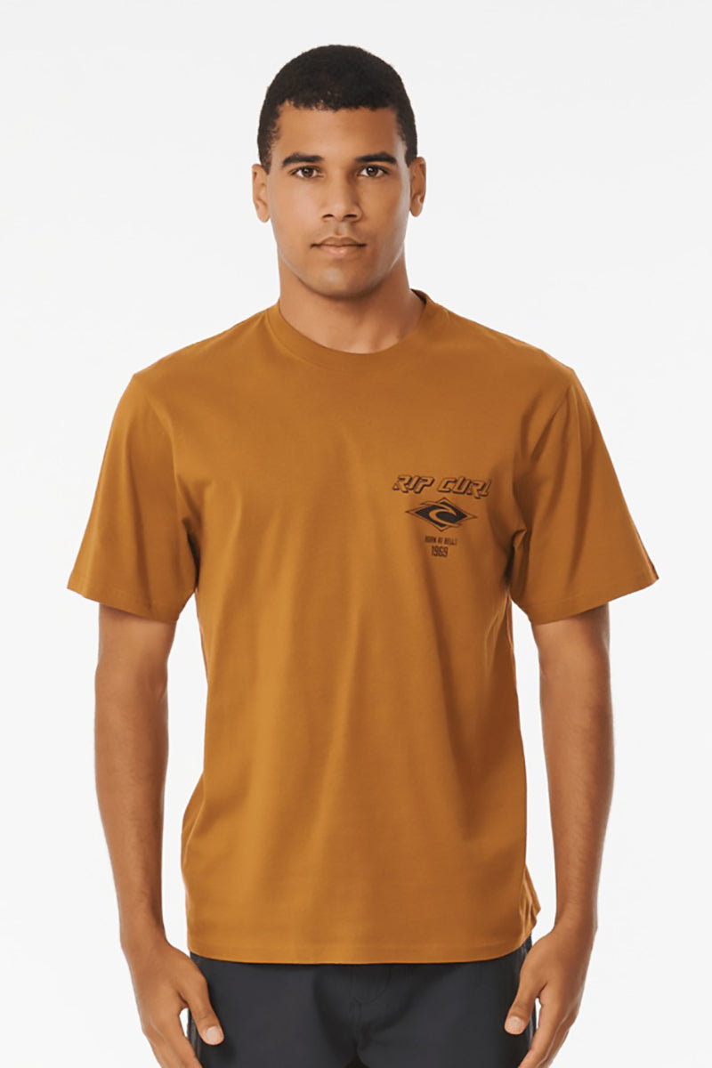 Rip Curl - Fade Out Icon Tee in Gold