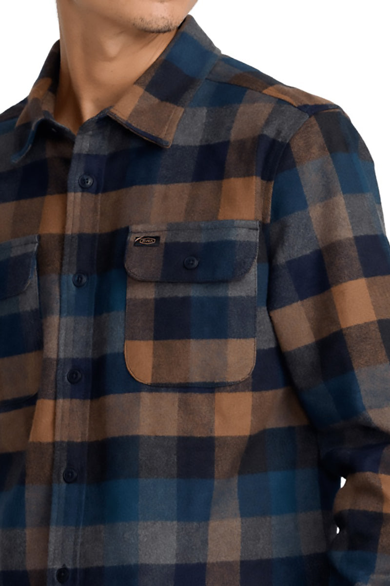 RVCA - Dayshift Blanket Flannel Long Sleeve Shirt