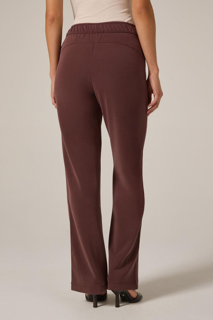 7DIAMONDS - REV™ Straight Leg Pant in Walnut