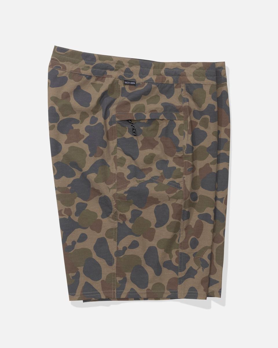 Salty Crew -  Flagship Boatshort in Sand Camo