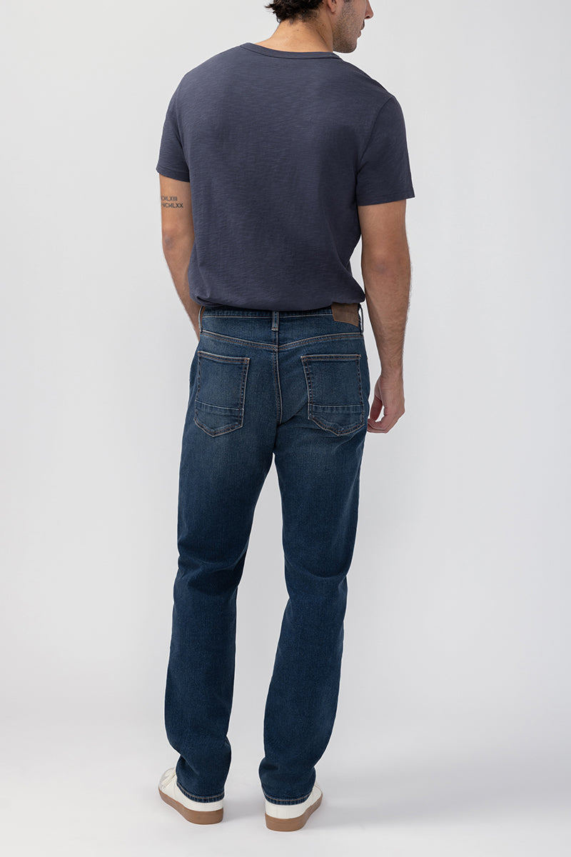 Silver Jeans Co. - Machray Classic Fit Slim Straight Leg Jeans