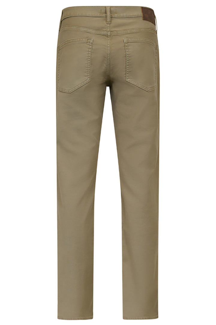 Silver Jeans Co. - Konrad