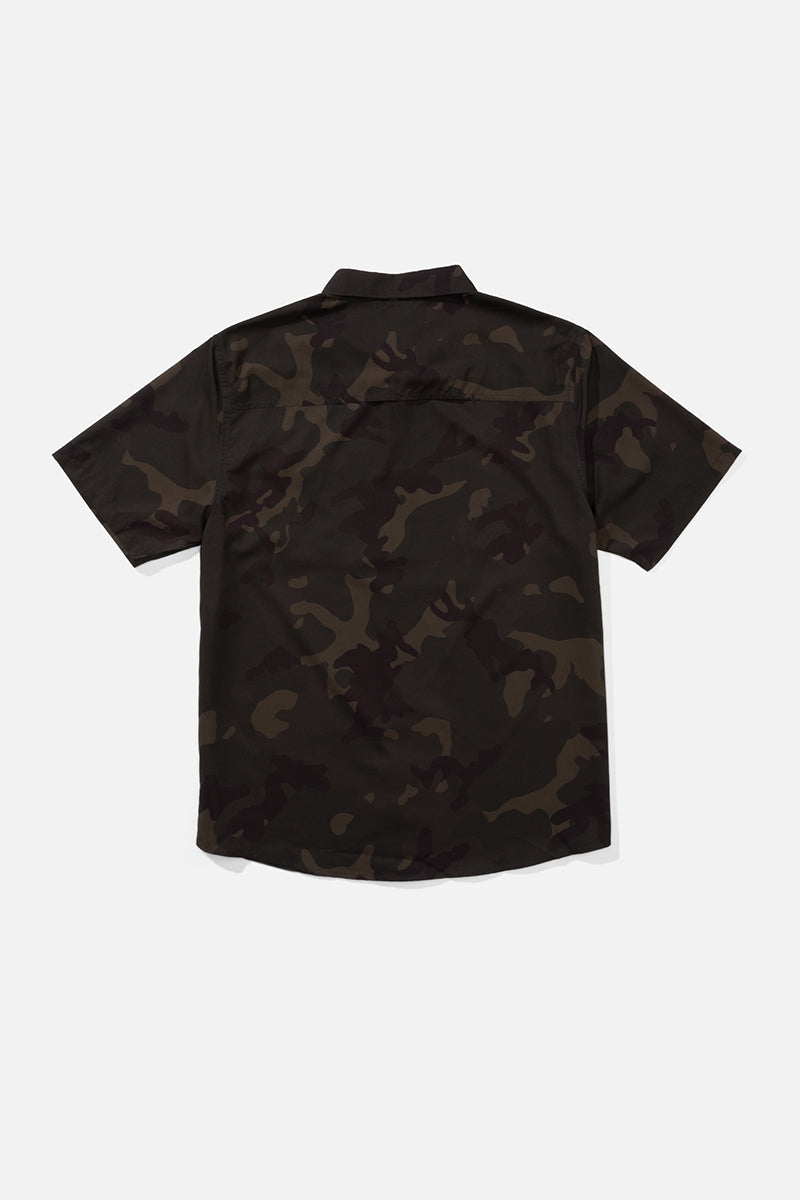 Salty Crew - Flagship UV Button Up in Dark Camo