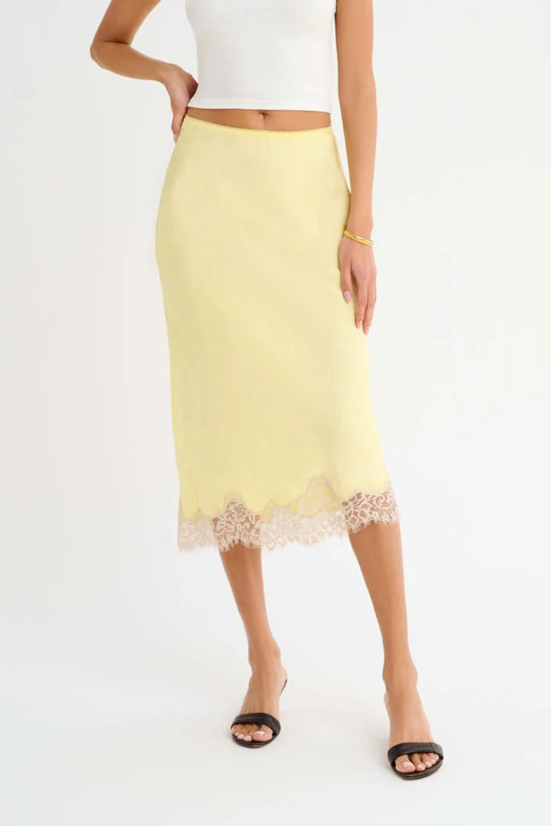 RUMORED - Lady Lace Midi Skirt