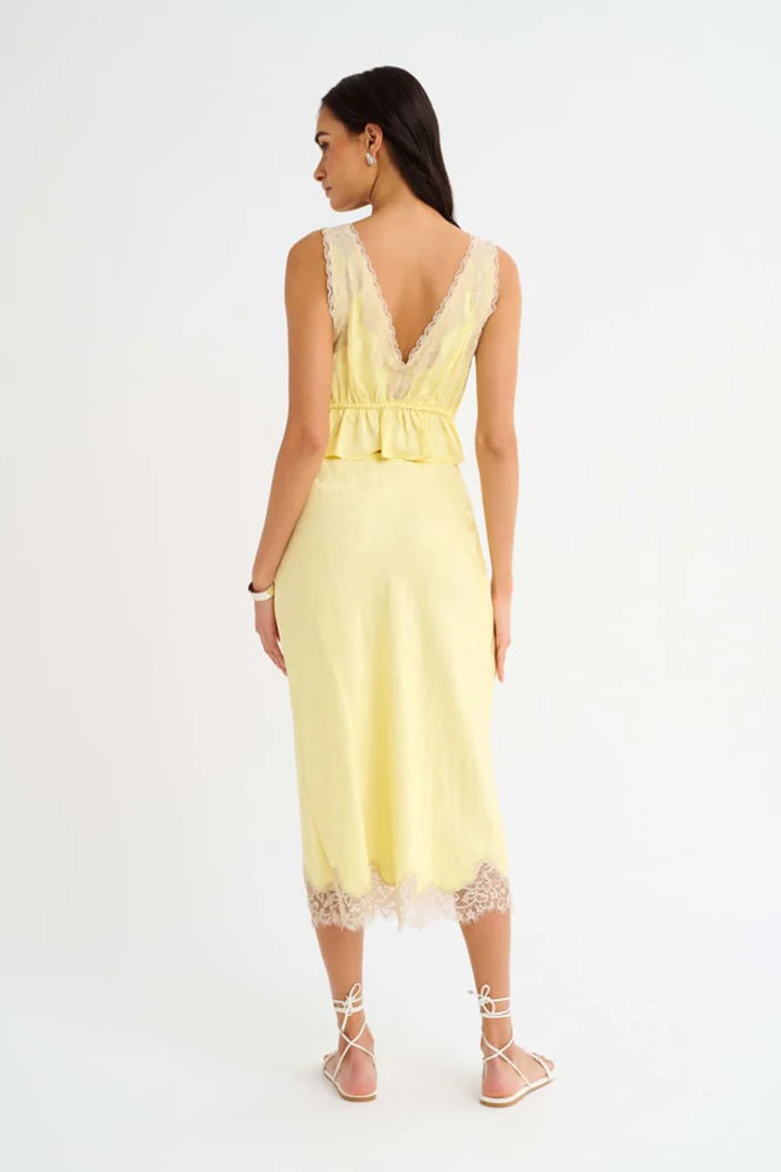 RUMORED - Lady Lace Top