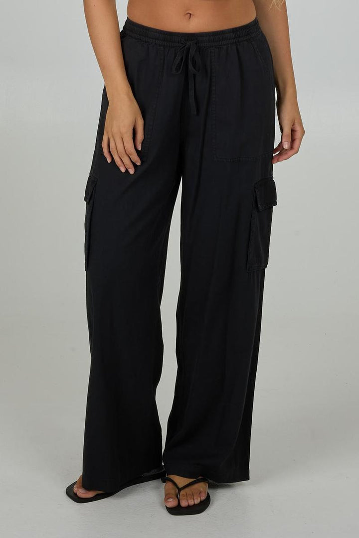 Salty Crew - Driftwood Pant in Black