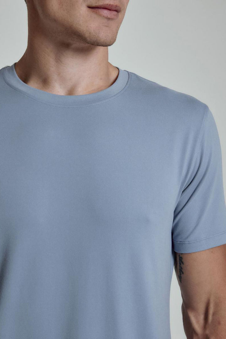 7DIAMONDS - Core™ Crew Neck Tee in Thundercloud