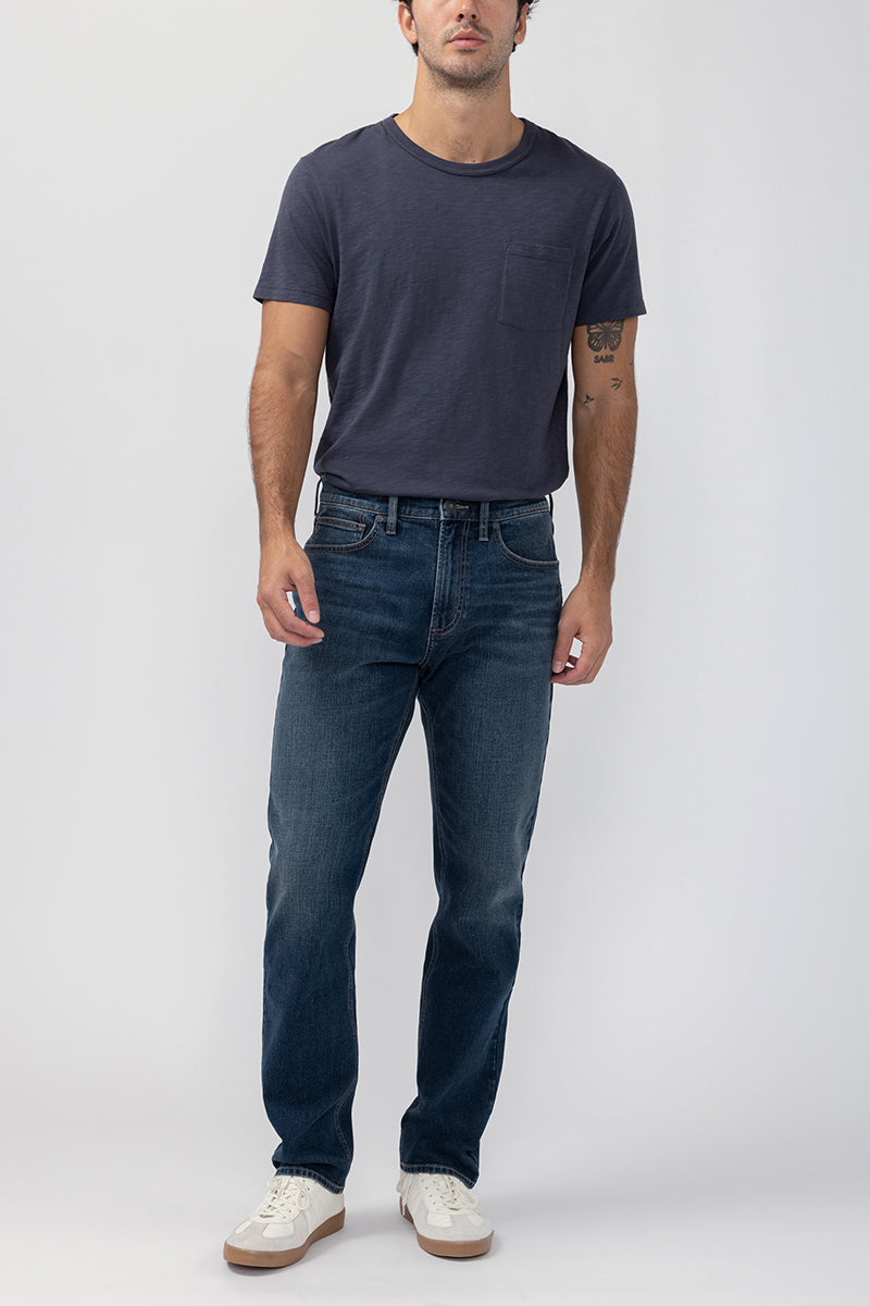 Silver Jeans Co. - Machray Classic Fit Slim Straight Leg Jeans