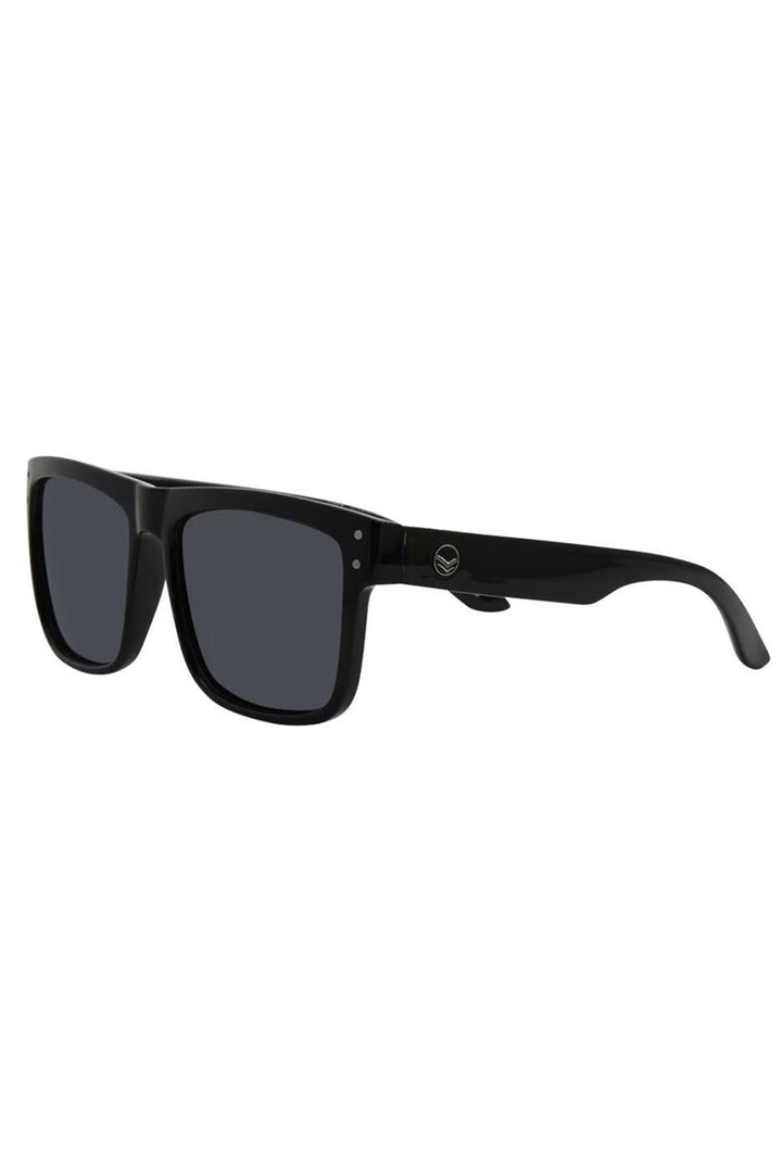 I-SEA - V Lander with Black Soft Touch Rubber Frame and Smoke Polarized Lenses