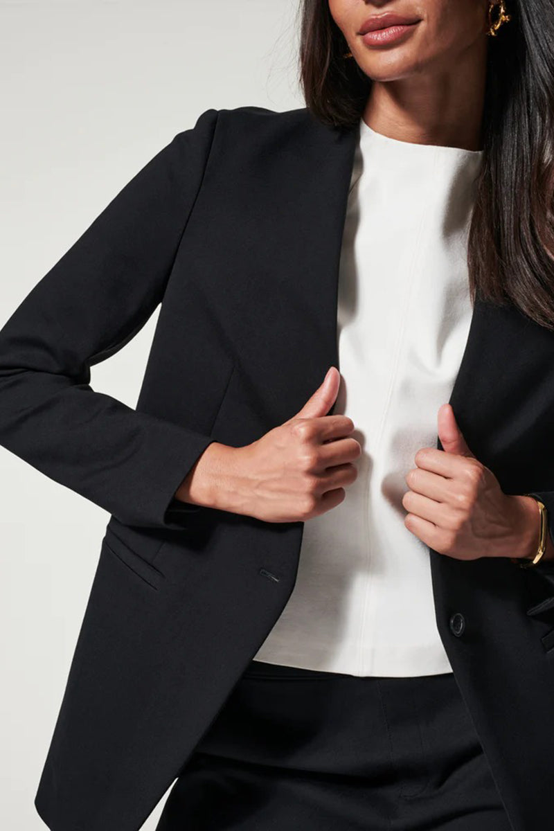 SPANX - The Perfect Blazer in Classic Black