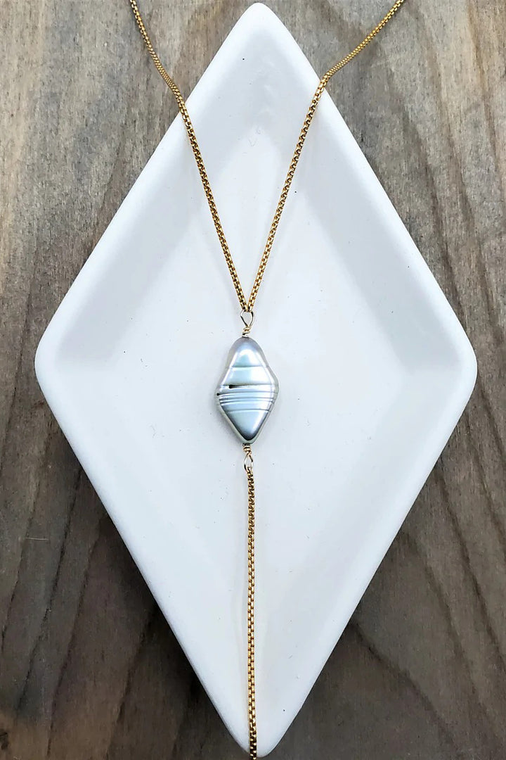 Tela Bella - Arche Lariat Necklace