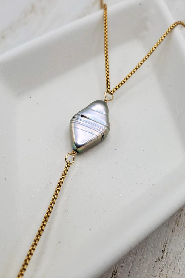 Tela Bella - Arche Lariat Necklace