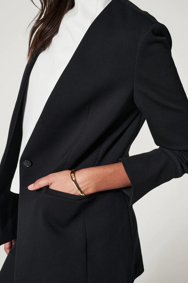 SPANX - The Perfect Blazer in Classic Black