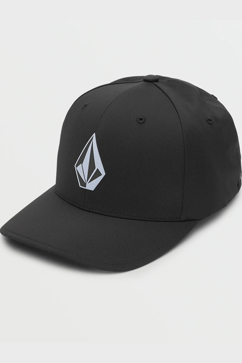 Volcom - Stone Tech Flexfit Delta® Hat in Black