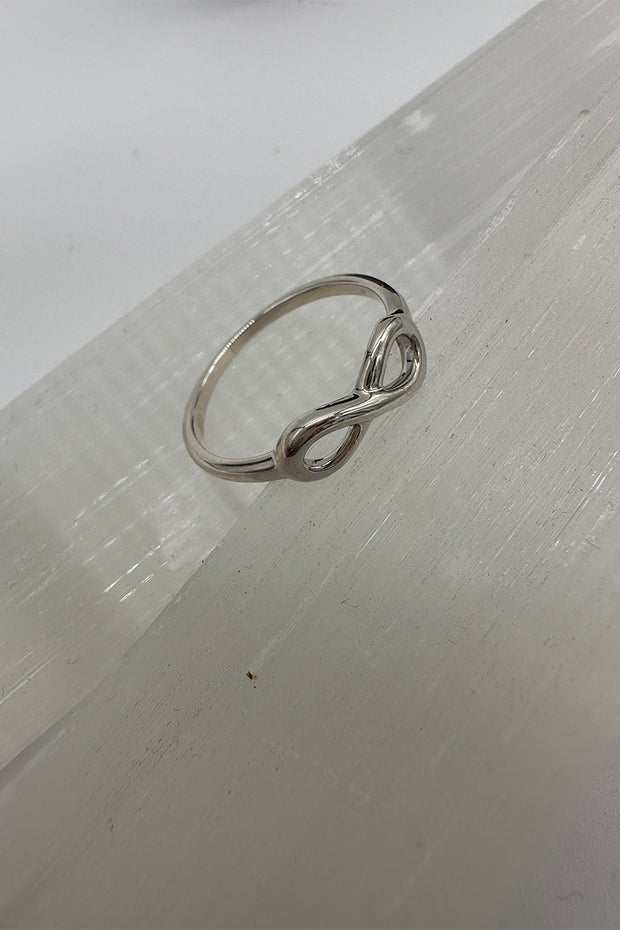 Blue Ox Signature Jewelry - Infinity Ring in Sterling Silver - Rhodium Plated