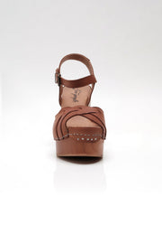 Free People - Orion Woven Clogs in Teak