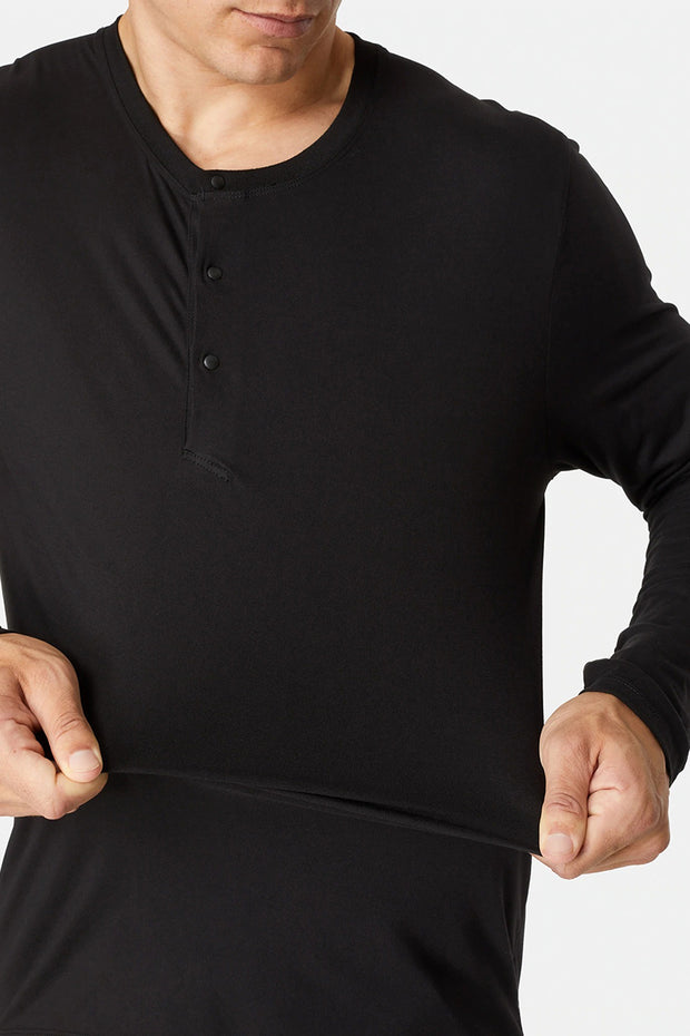 7DIAMONDS - Core™ Long Sleeve Henley in Black