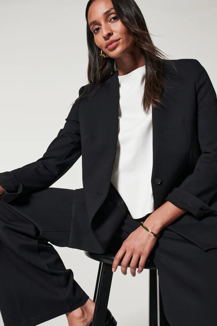 SPANX - The Perfect Blazer in Classic Black