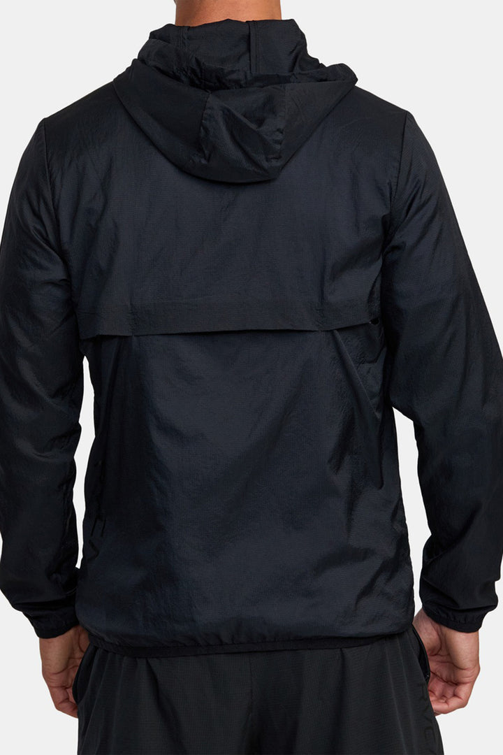 RVCA - RVCA Runner Lighweight Training Jacket in Black