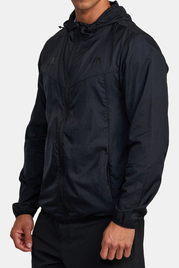 RVCA RVCA Runner Lighweight Training Jacket in Black Blue Ox