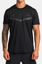 RVCA - Runner Technical Short Sleeve Top in Black